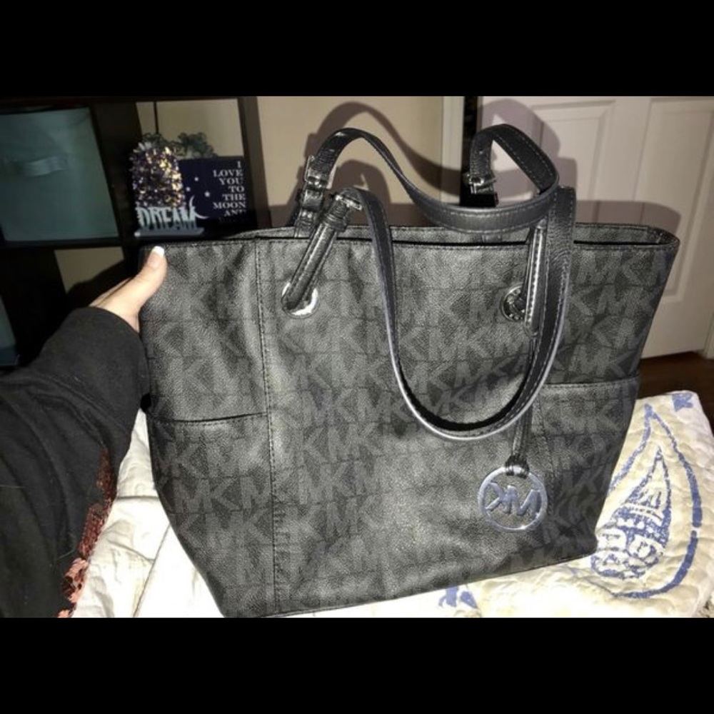 Michael Kors Jetset Tote